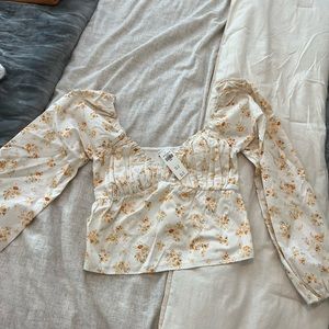 Abercrombie floral top - BRAND NEW / NEVER WORN